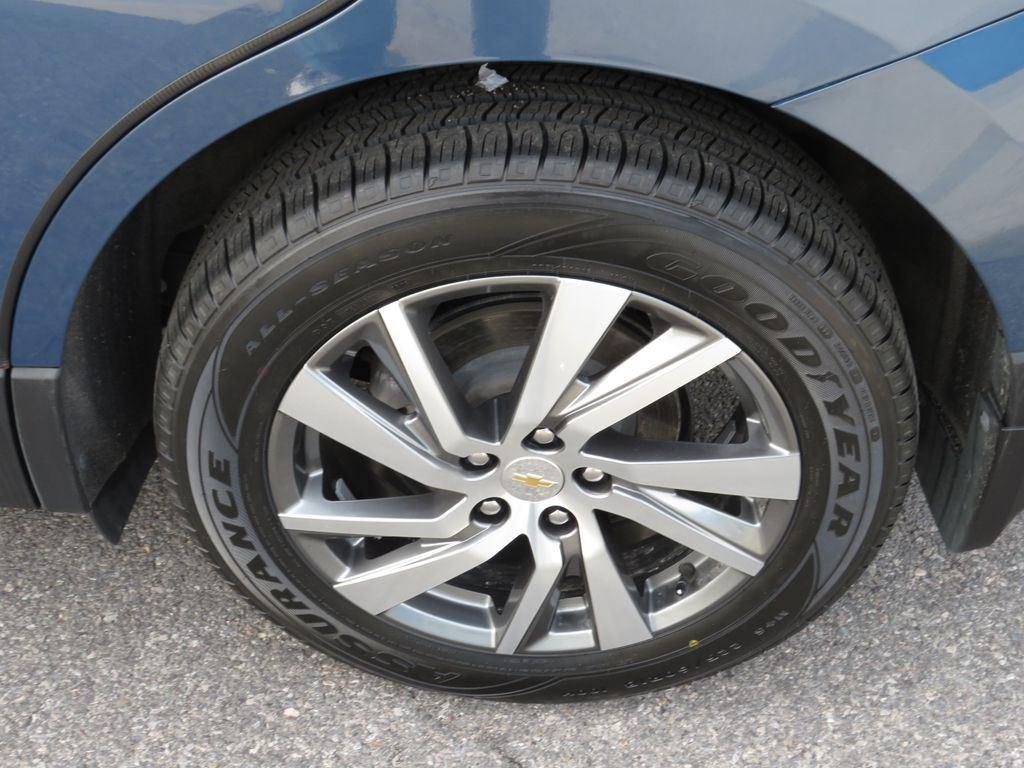 Used 2024 Lakeshore Blue Chevrolet Premier image 12