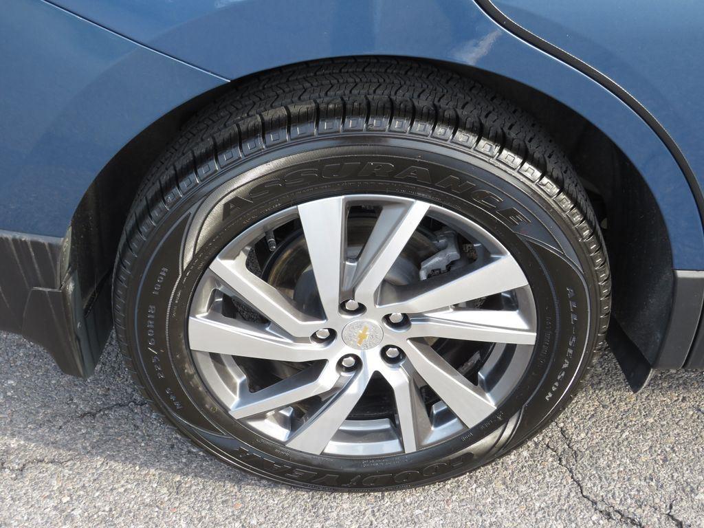 Used 2024 Lakeshore Blue Chevrolet Premier image 14