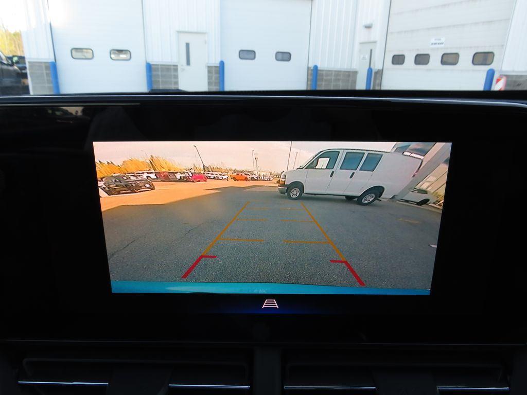 Used 2025 Marina Blue Chevrolet ACTIV image 30