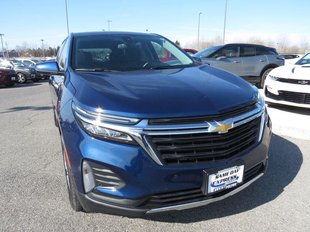 Used 2023 Blue Chevrolet LT image 4