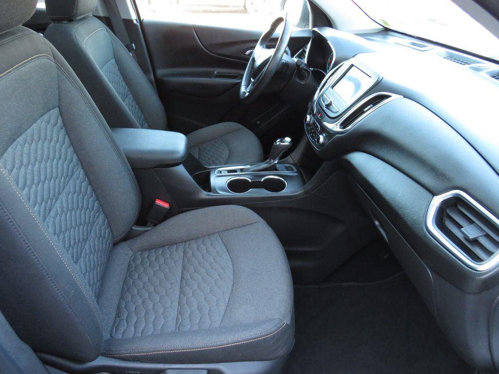 Used 2020 Summit White Chevrolet LT image 23