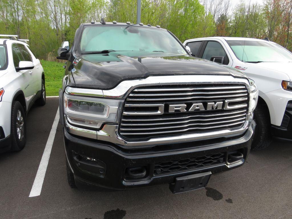 Used 2022 Diamond Black Ram Laramie image 4