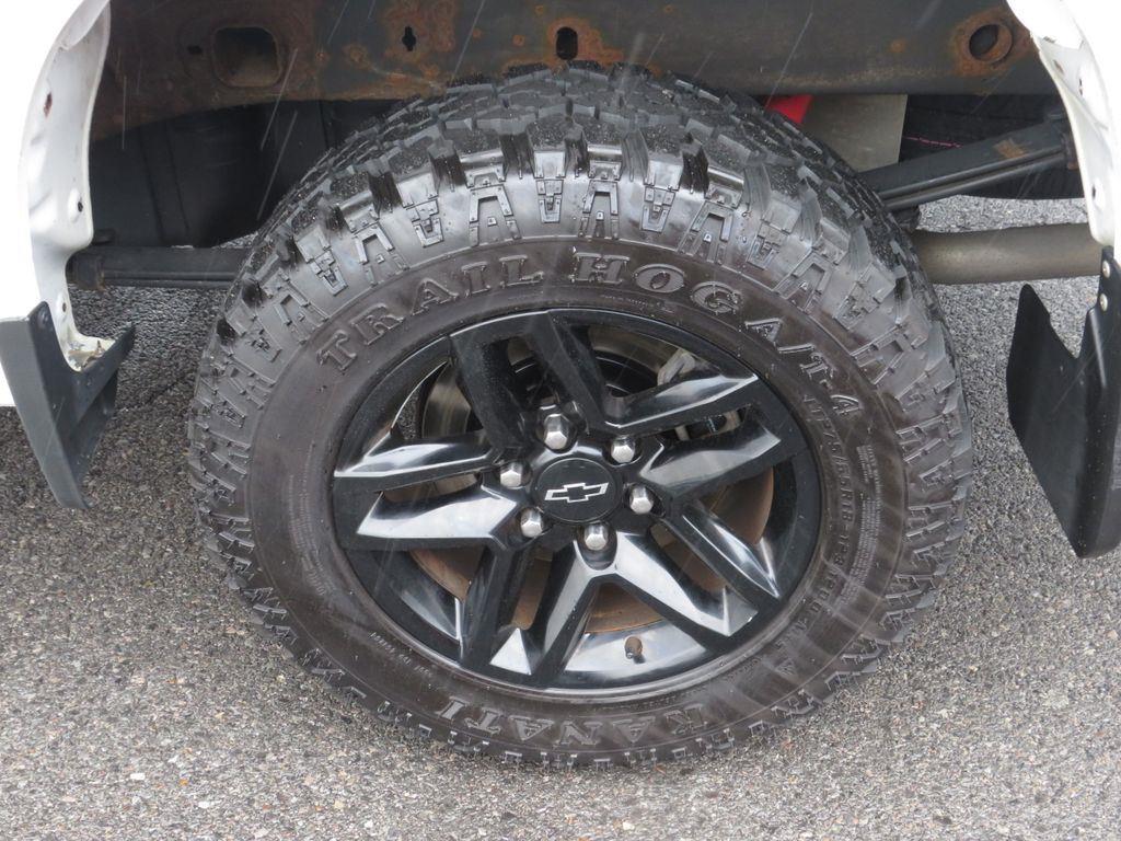 Used 2021 Summit White Chevrolet Custom Trail Boss image 13