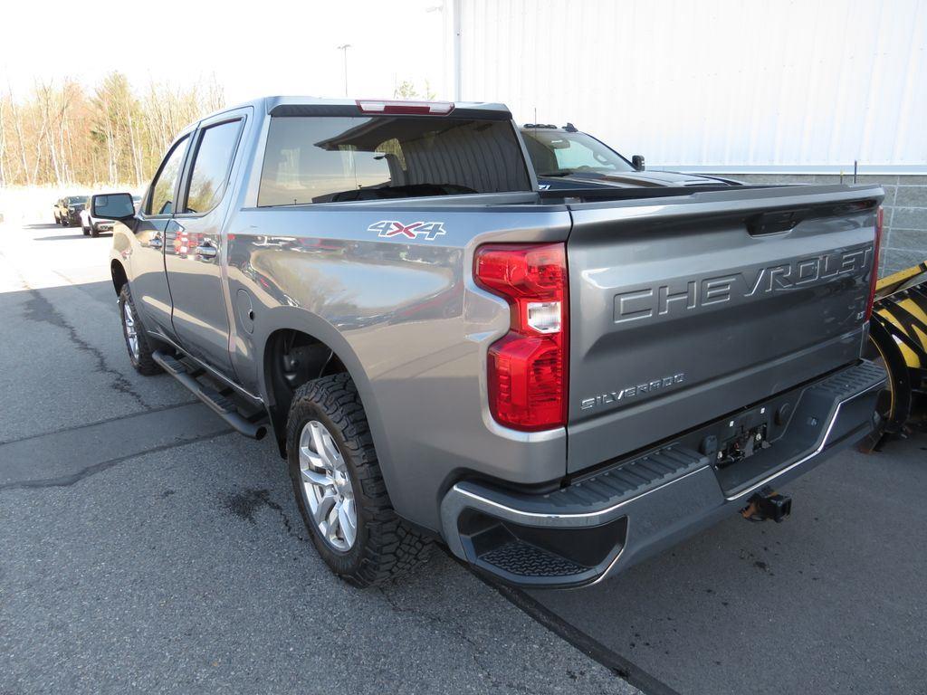 Used 2022 Steel Metallic Chevrolet LT image 13