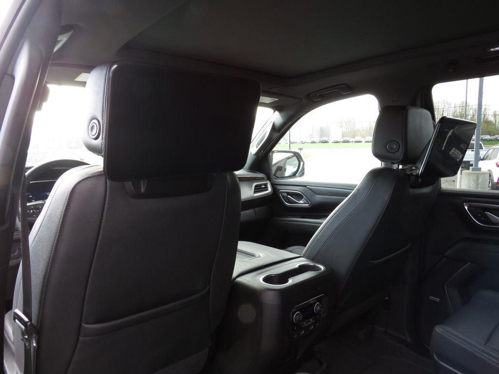 Used 2023 Summit White Chevrolet LT image 25