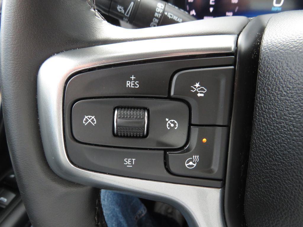 Used 2023 Summit White Chevrolet LT image 32