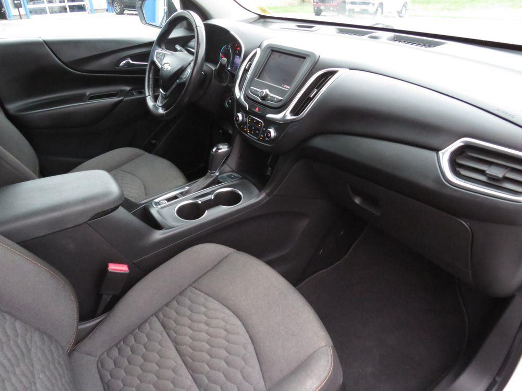 Used 2021 Summit White Chevrolet LT image 17