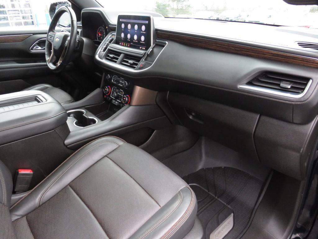 Used 2021 Black Chevrolet High Country image 19