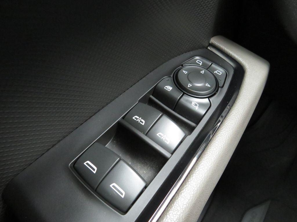 Used 2023 Ash Chevrolet ZR2 image 28