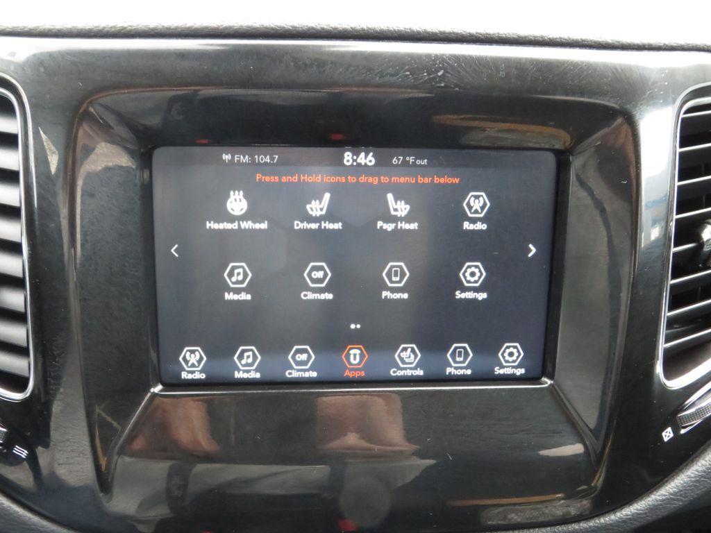 Used 2019 Granite Crystal Metallic Clear Jeep Altitude image 26