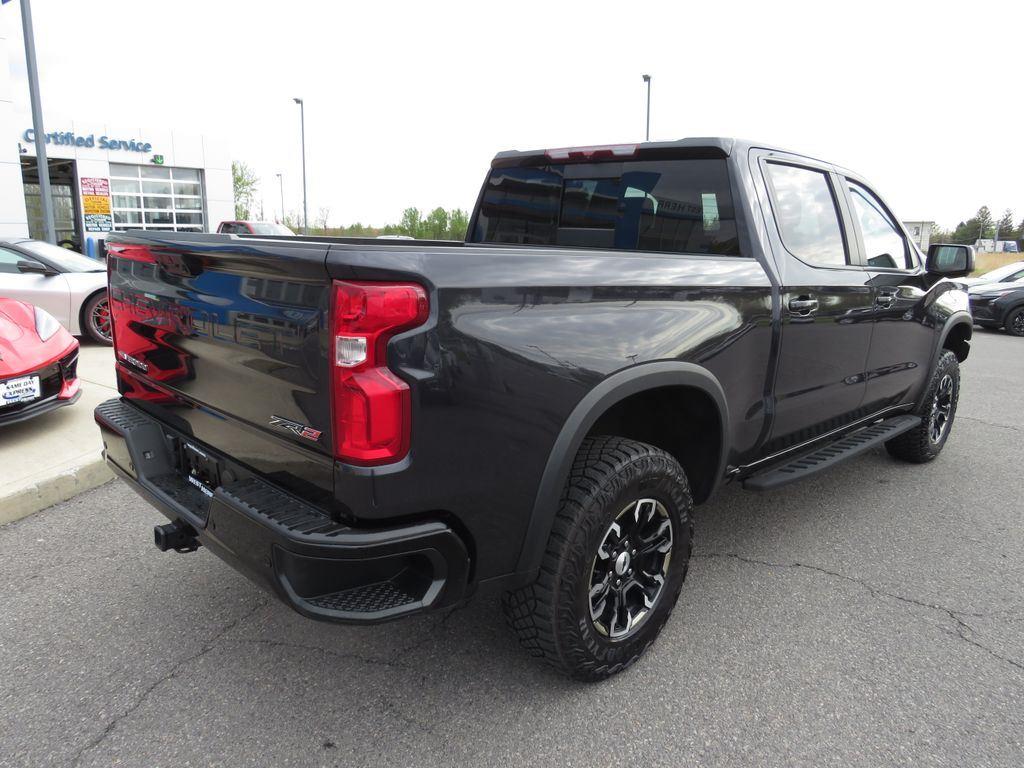 Used 2023 Ash Chevrolet ZR2 image 7