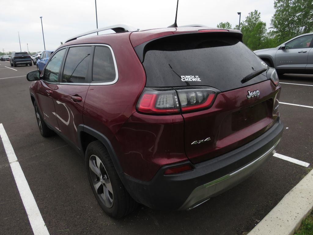 Used 2021 Velvet Red Pearlcoat Jeep Limited image 10