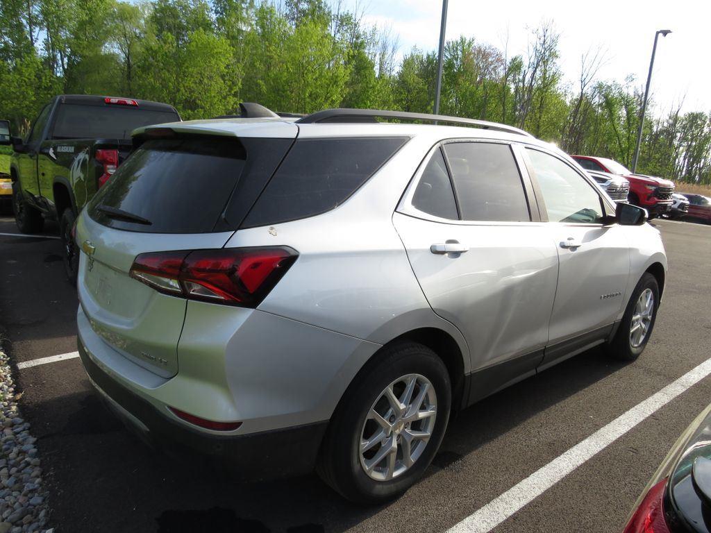 Used 2022 Silver Ice Metallic Chevrolet LT image 12