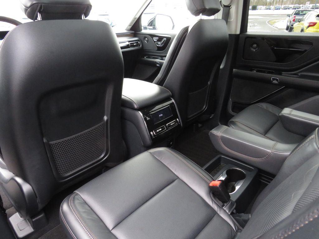 Used 2025 Blue Metallic Lincoln Reserve image 22