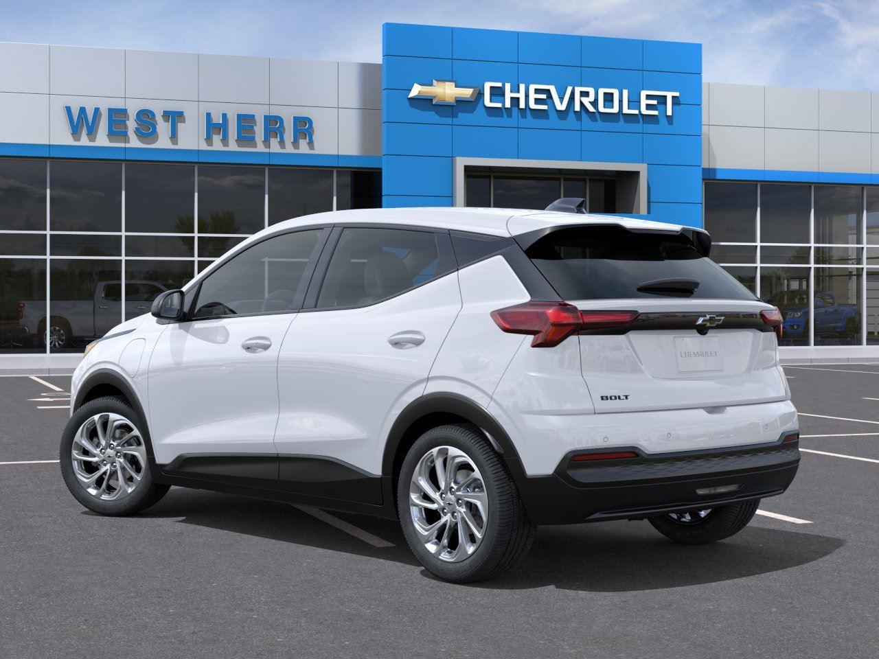 New 2027 Summit White Chevrolet LT image 3