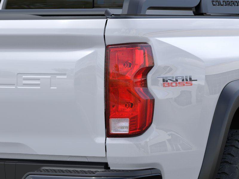 New 2026 Summit White Chevrolet Trail Boss image 11