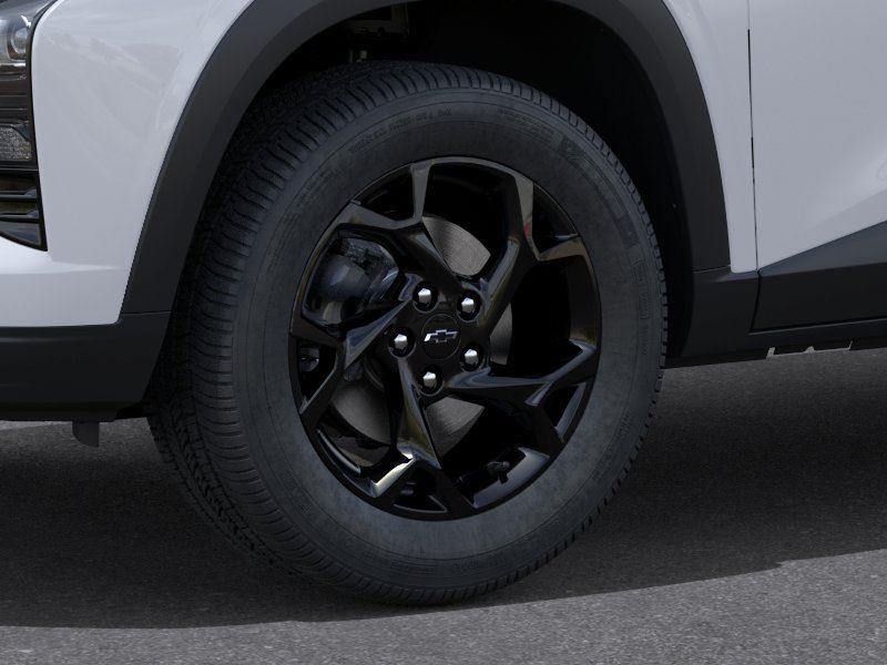 New 2026 Summit White Chevrolet LT image 9