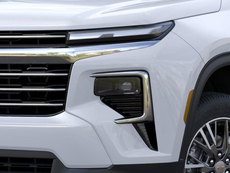 New 2026 Polar White Tricoat Chevrolet AWD LT image 10
