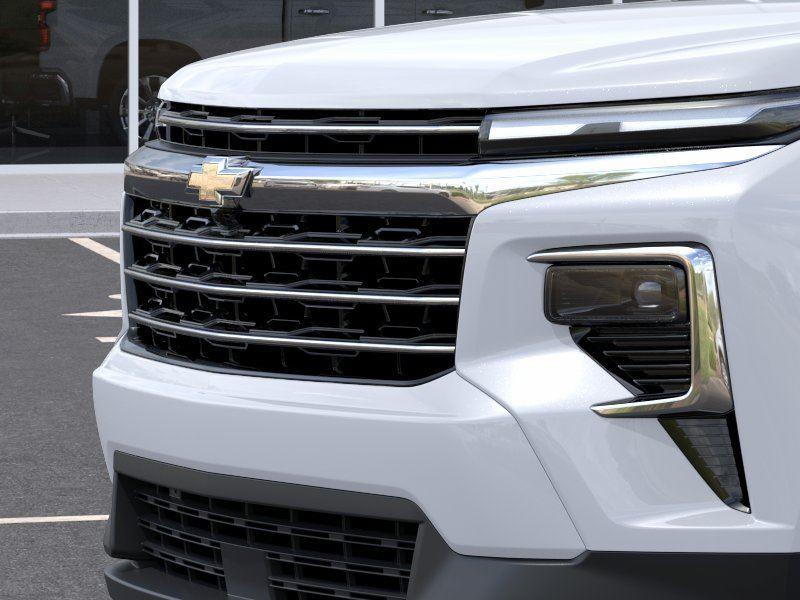 New 2026 Polar White Tricoat Chevrolet AWD LT image 13
