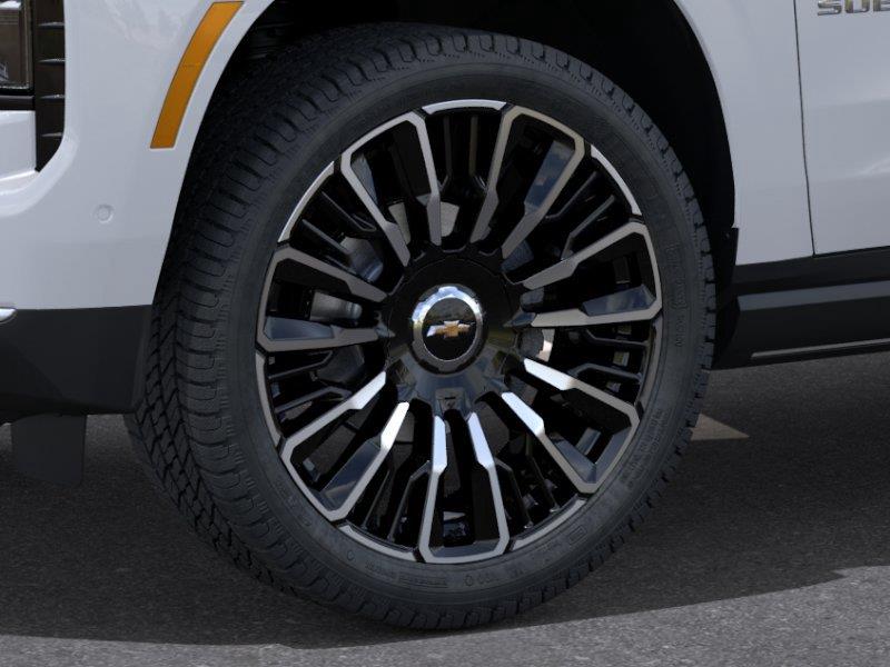 New 2026 Polar White Tricoat Chevrolet High Country image 9