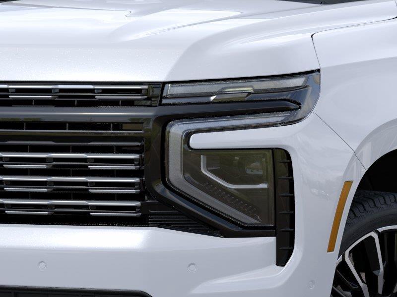 New 2026 Polar White Tricoat Chevrolet High Country image 10