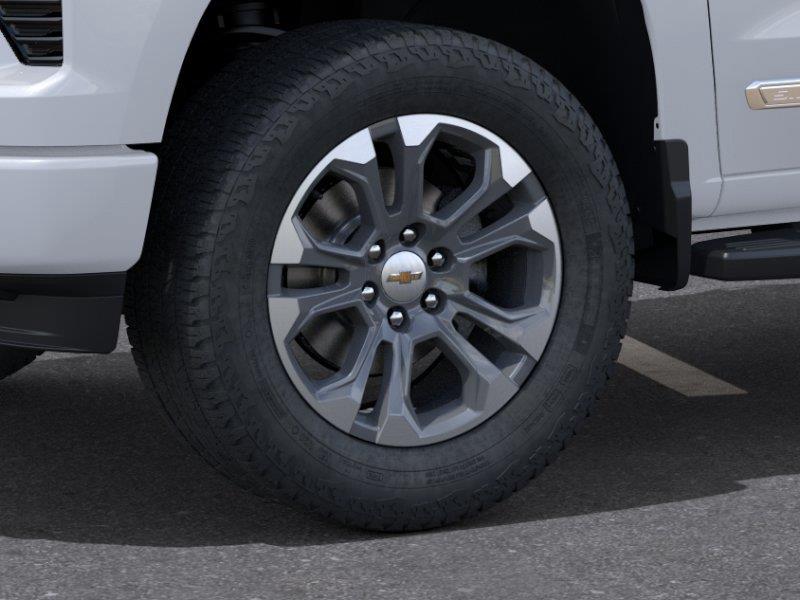New 2026 POLAR WHT CHEVROLET TRUCK  image 9