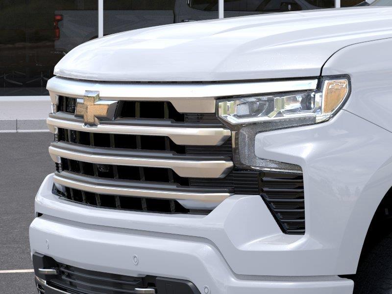 New 2026 POLAR WHT CHEVROLET TRUCK  image 13