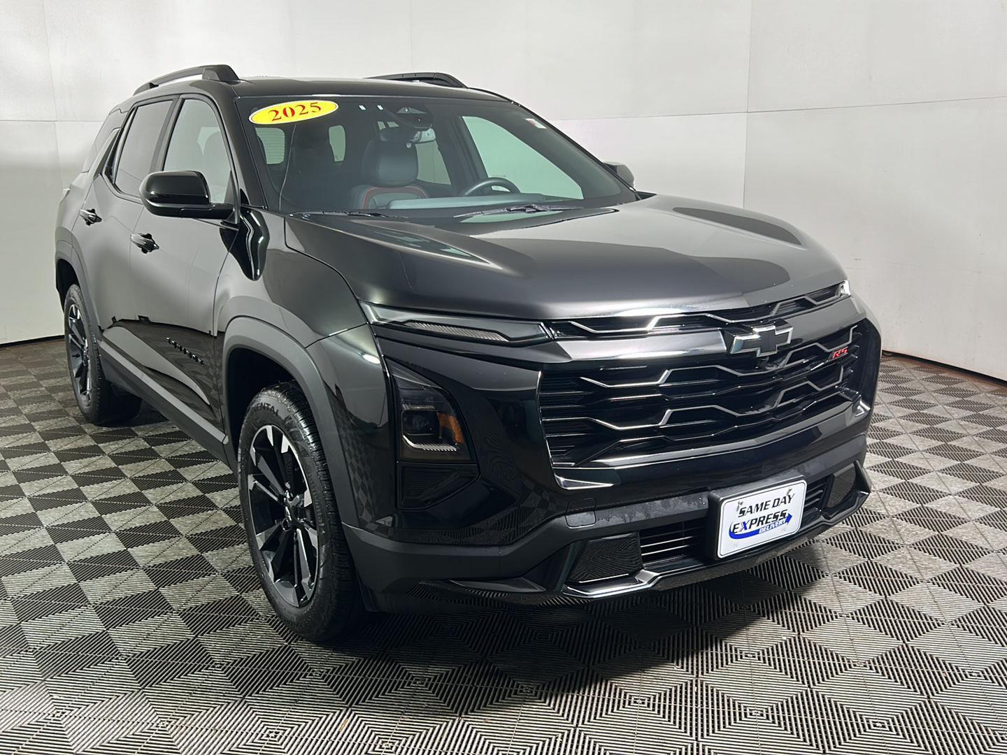 Used 2025 Mosaic Black Metallic Chevrolet AWD RS image 3