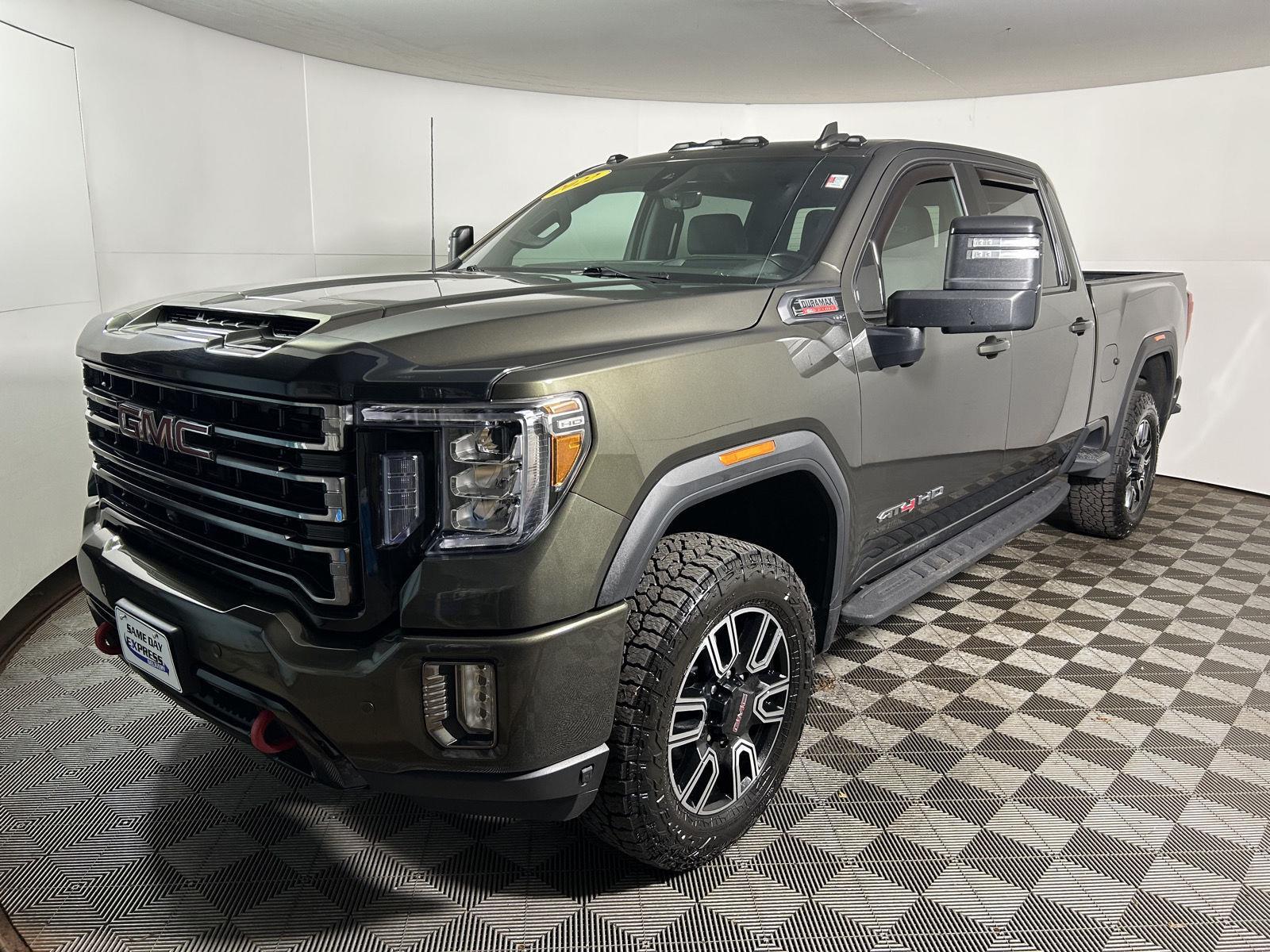 Used 2022 Forest Metallic GMC AT4 image 12
