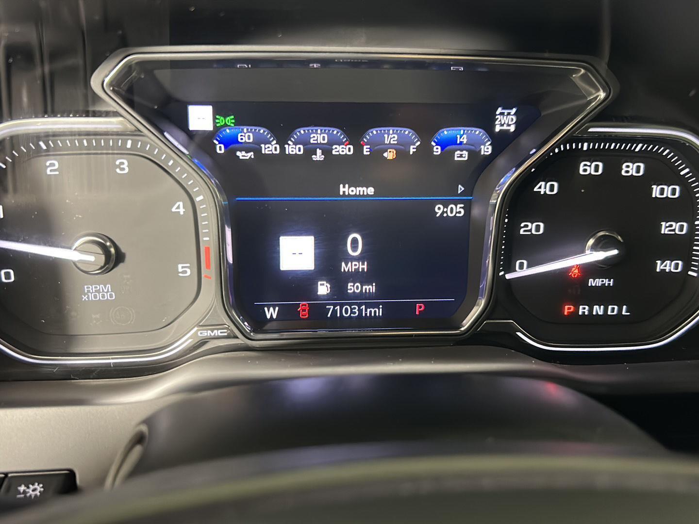 Used 2022 Forest Metallic GMC AT4 image 18