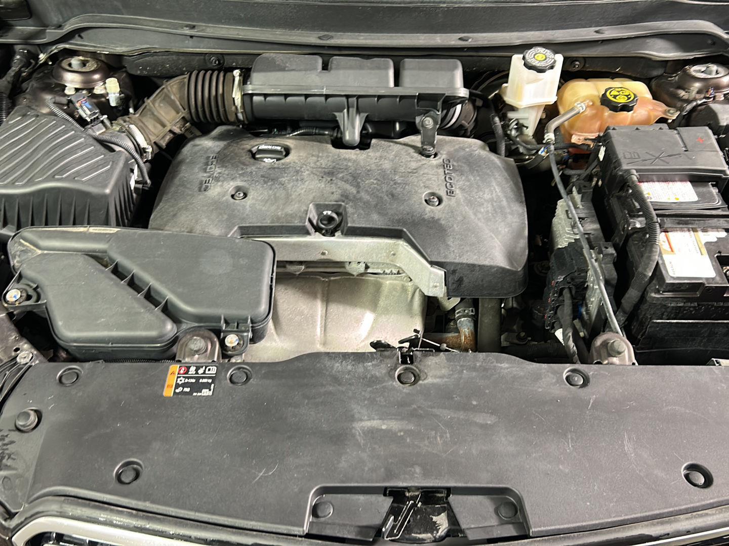Used 2020 Espresso Buick Essence image 15