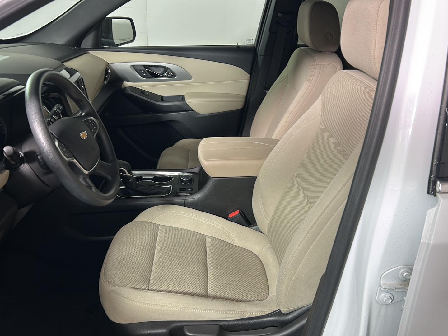 Used 2023 Summit White Chevrolet LS image 13