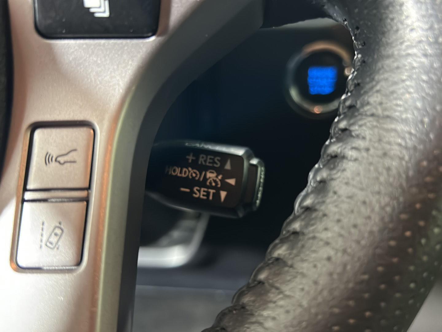 Used 2023 Ice Cap Toyota SR5 image 22