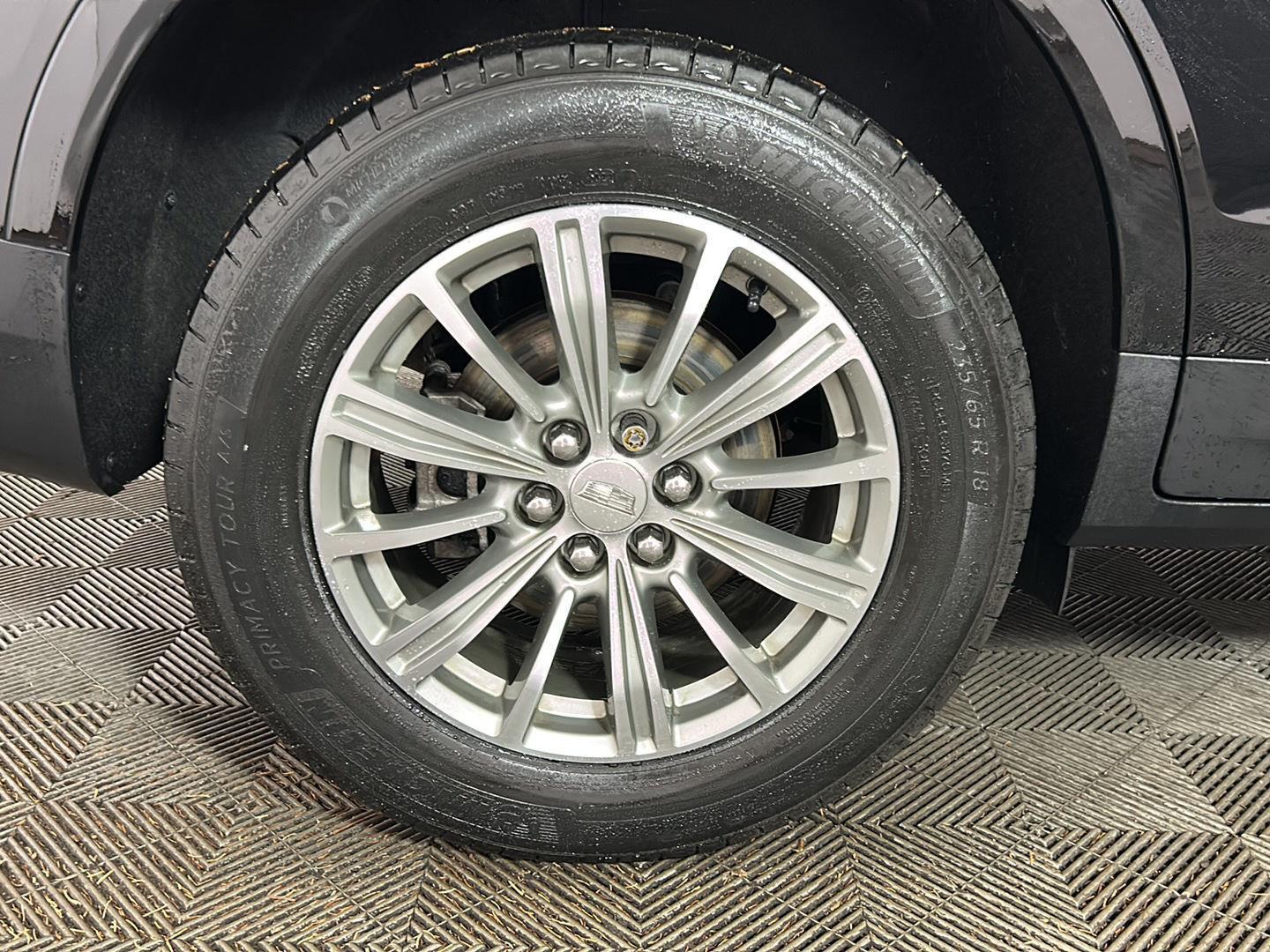 Used 2019 Black Metallic Cadillac Luxury image 2