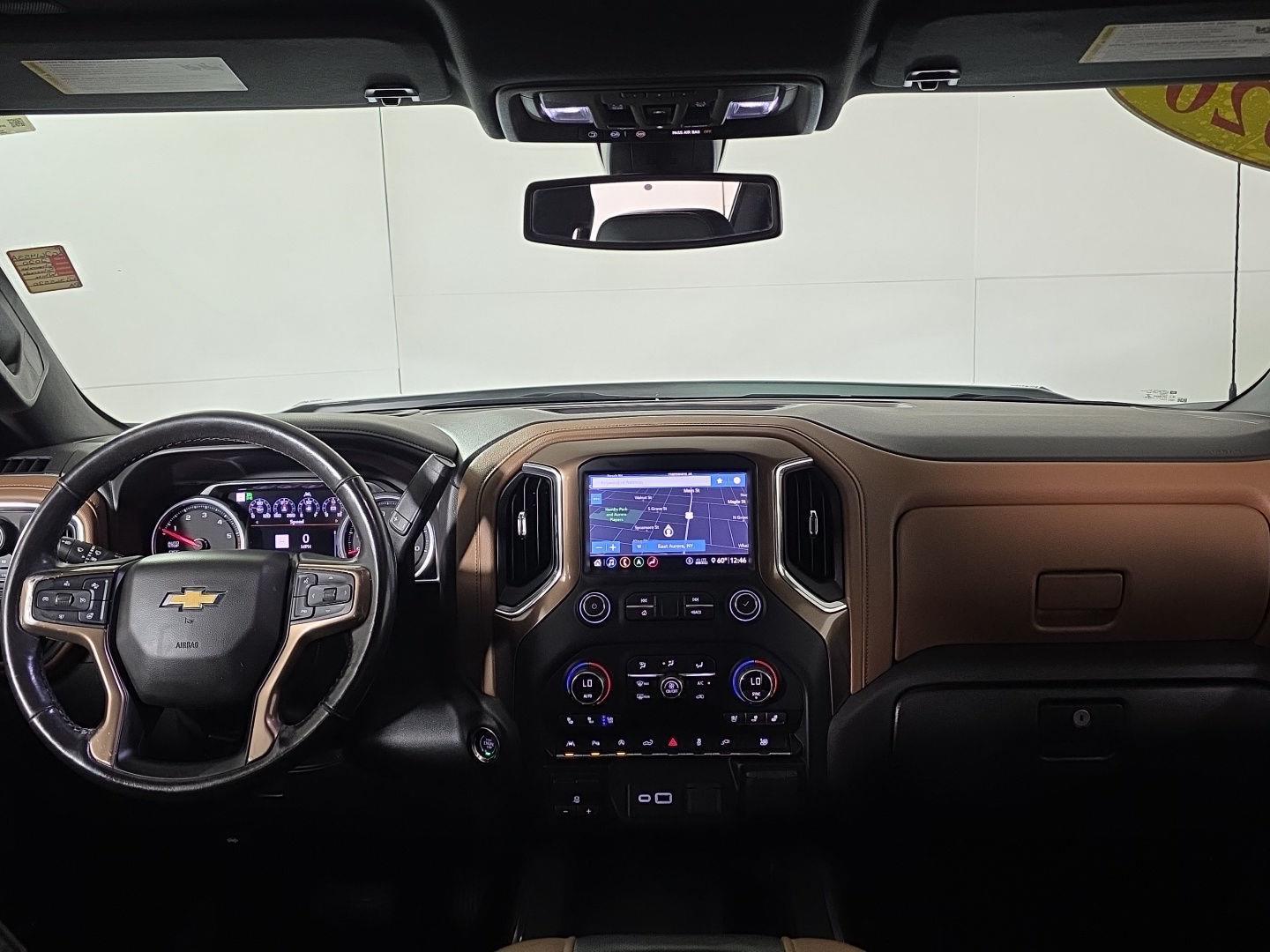 Used 2020 Iridescent Pearl Tricoat Chevrolet High Country image 30