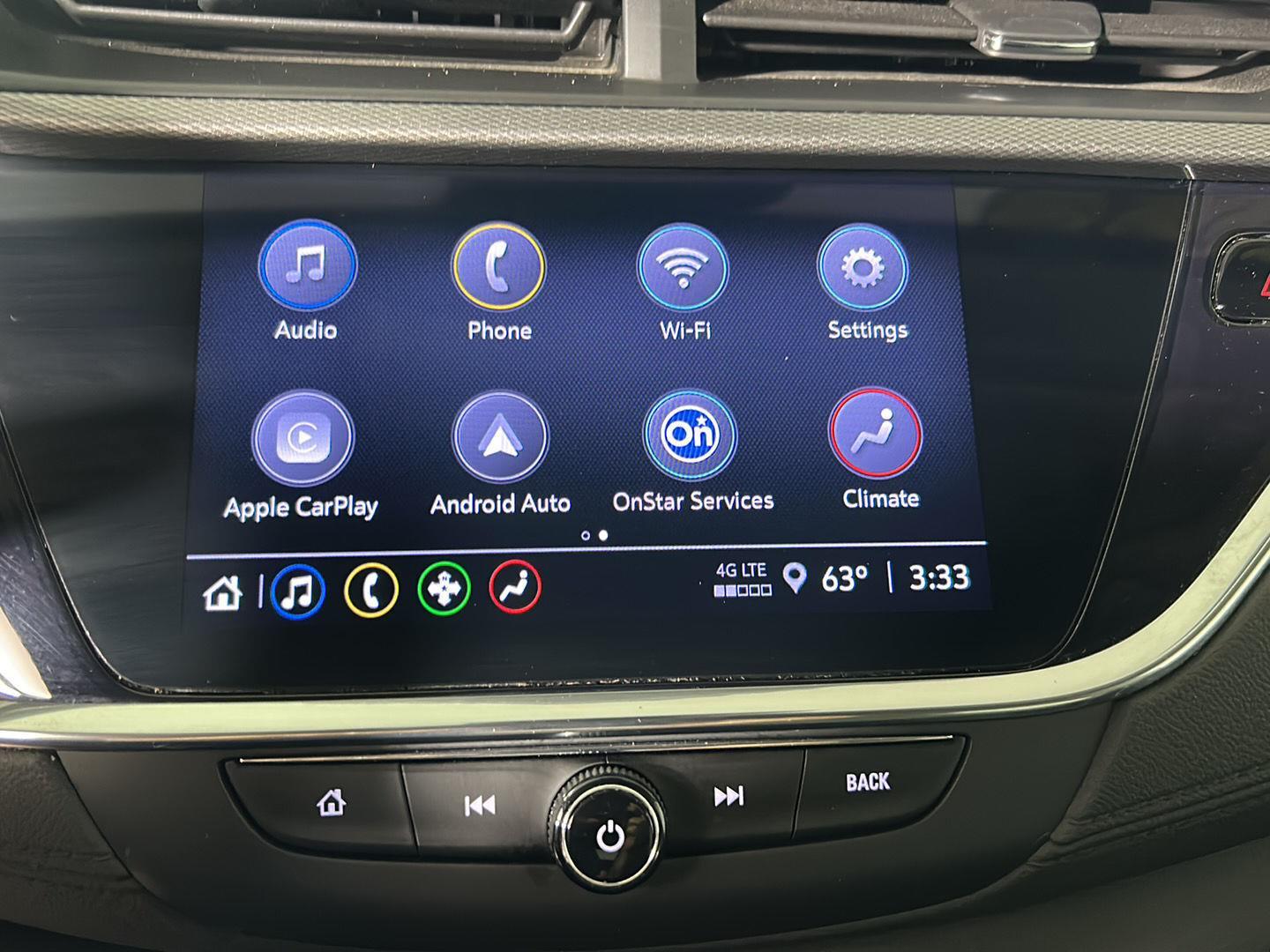 Used 2023 White Frost Tricoat Buick Select image 19