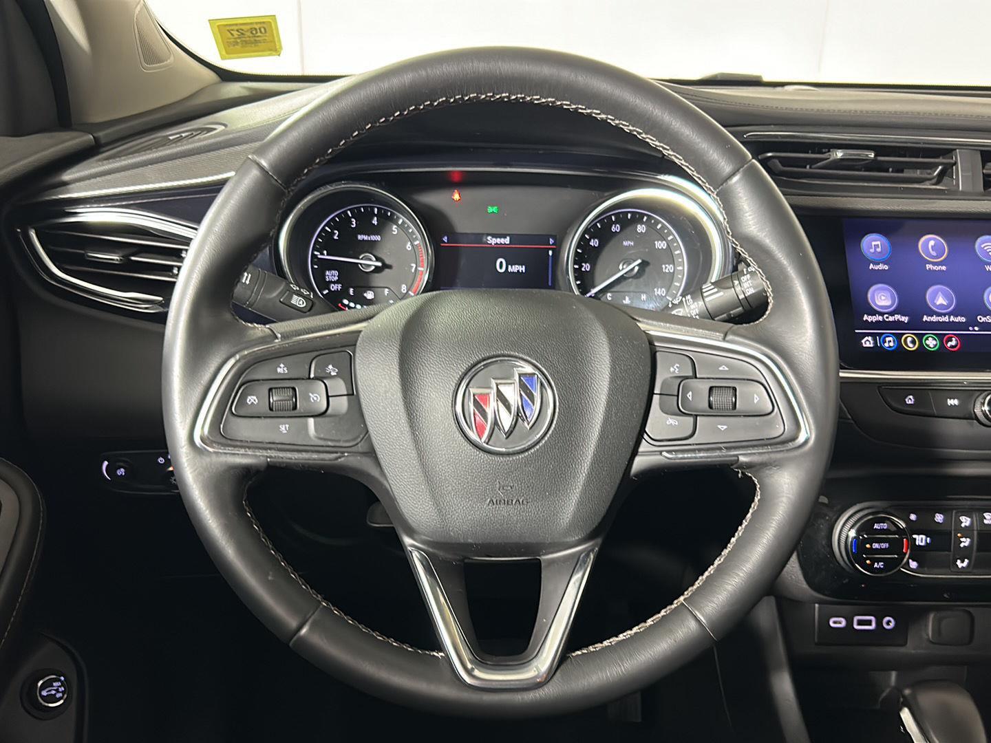 Used 2023 White Frost Tricoat Buick Select image 27