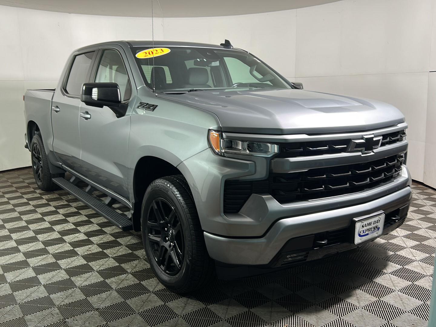 Used 2023 Sterling Gray Metallic Chevrolet RST image 4