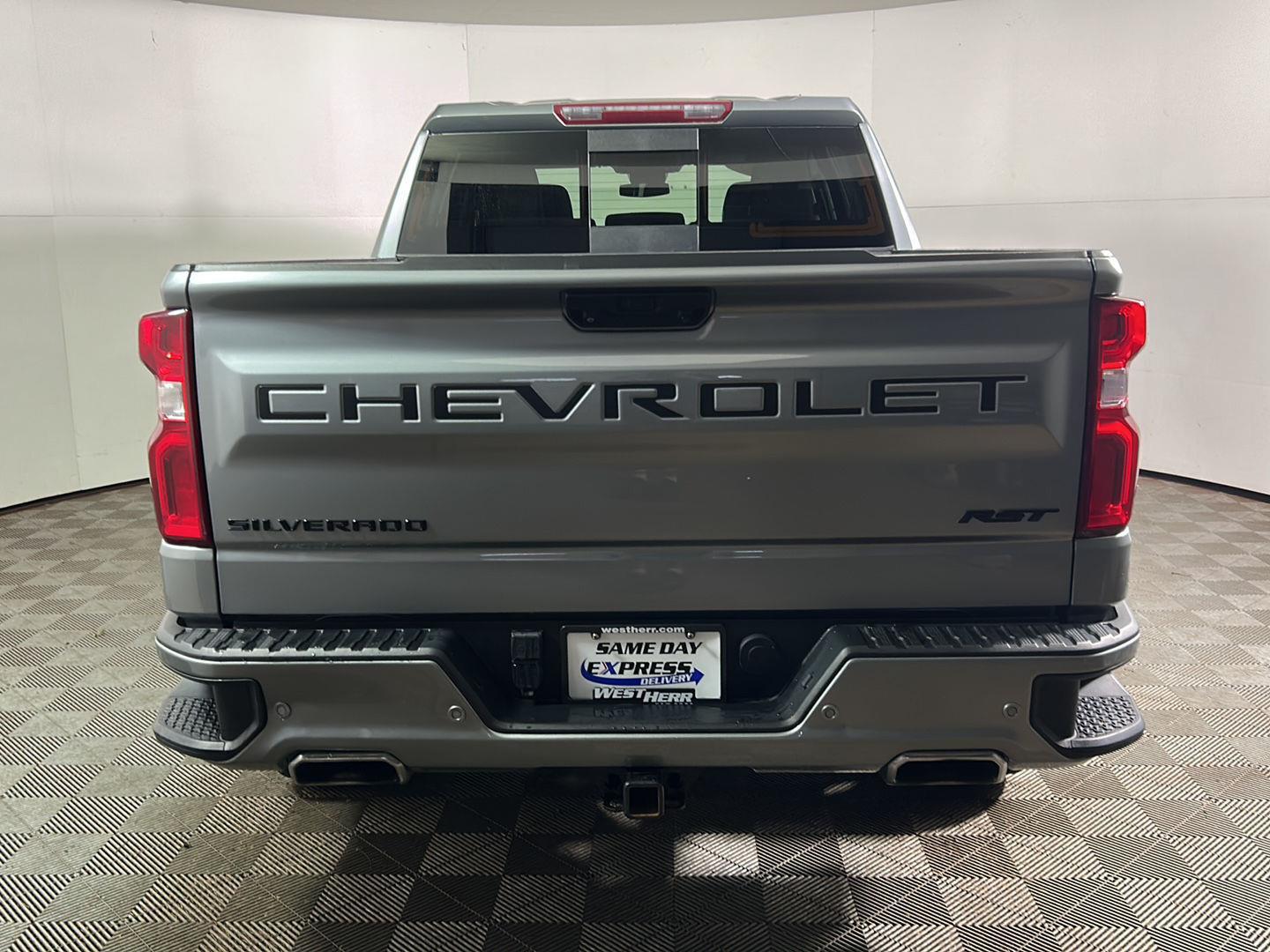 Used 2023 Sterling Gray Metallic Chevrolet RST image 7