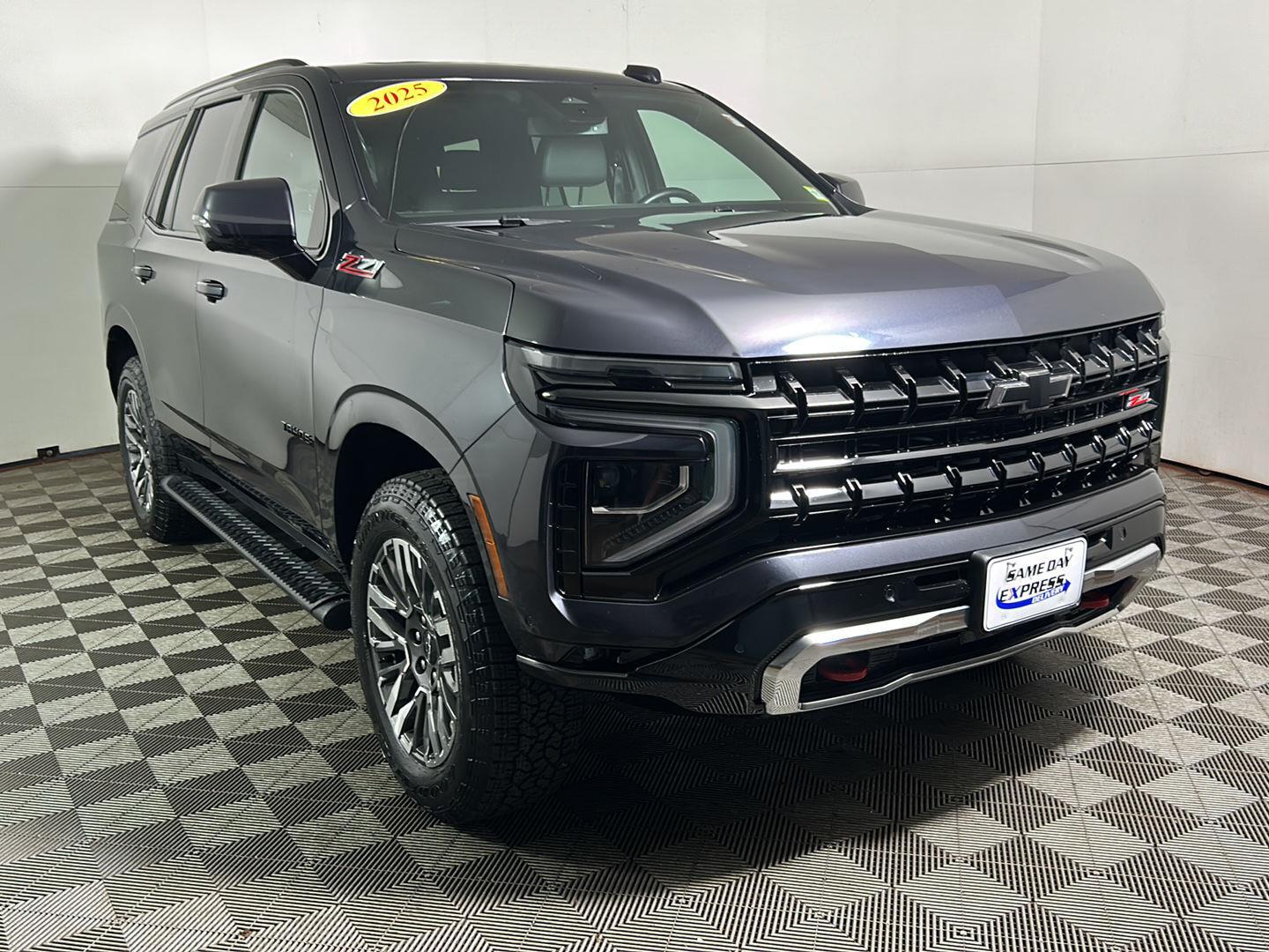 Used 2025 Dark Ash Metallic Chevrolet Z71 image 4