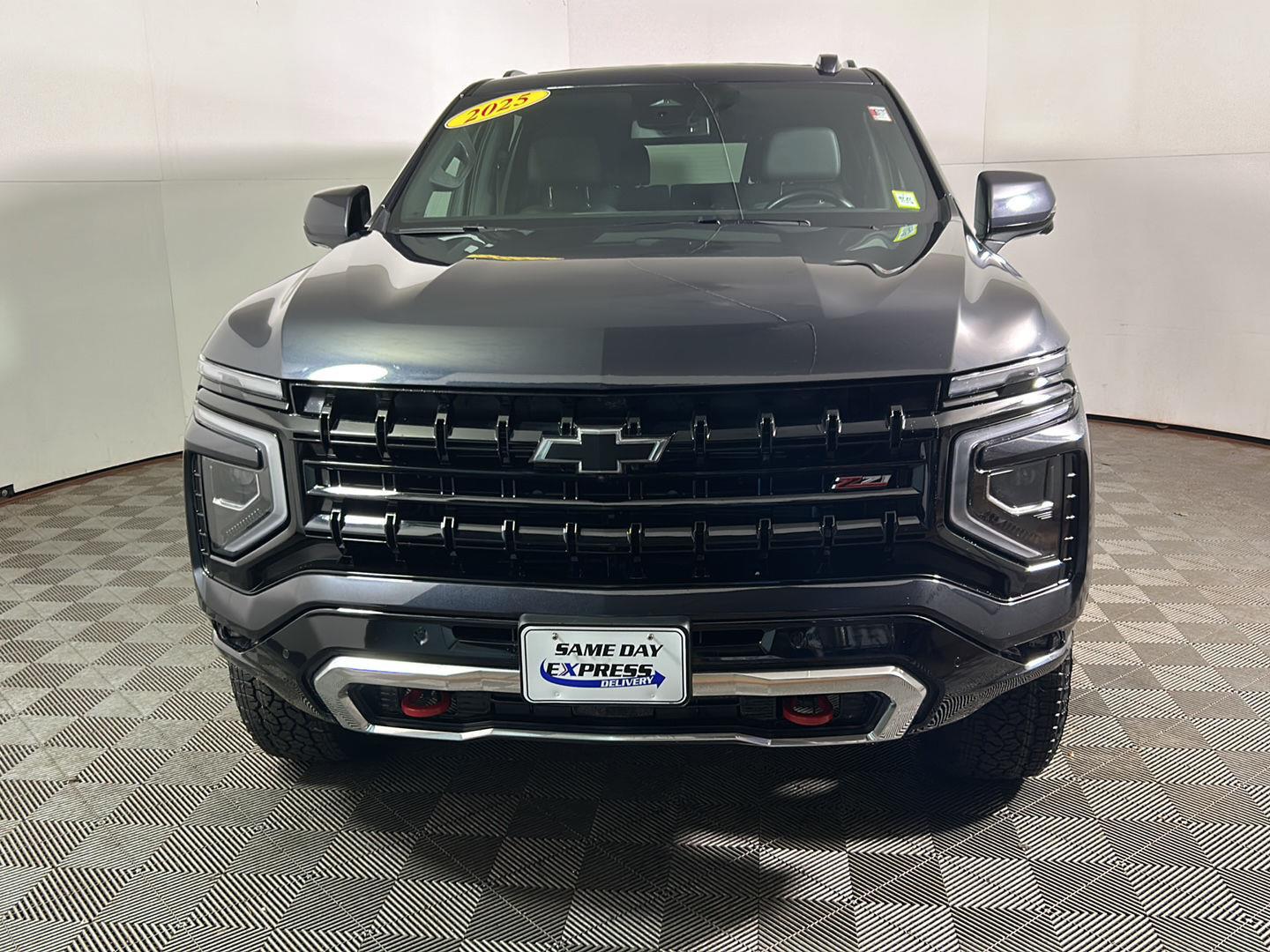Used 2025 Dark Ash Metallic Chevrolet Z71 image 12