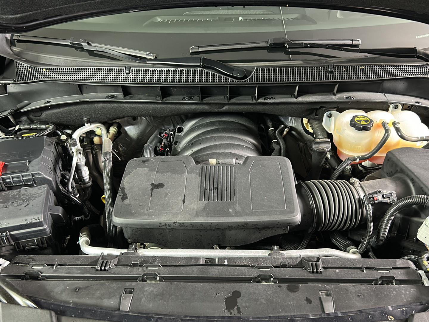 Used 2025 Dark Ash Metallic Chevrolet Z71 image 13