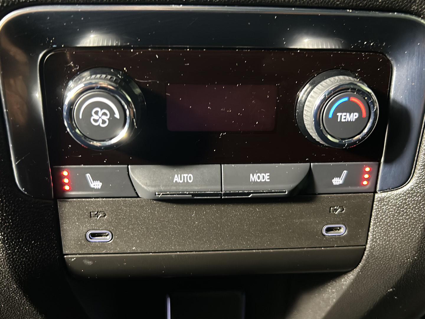 Used 2025 Dark Ash Metallic Chevrolet Z71 image 34