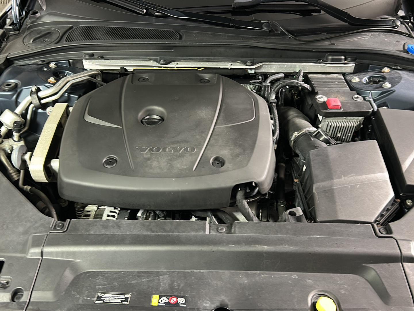 Used 2019 Denim Blue Metallic Volvo T5 image 14