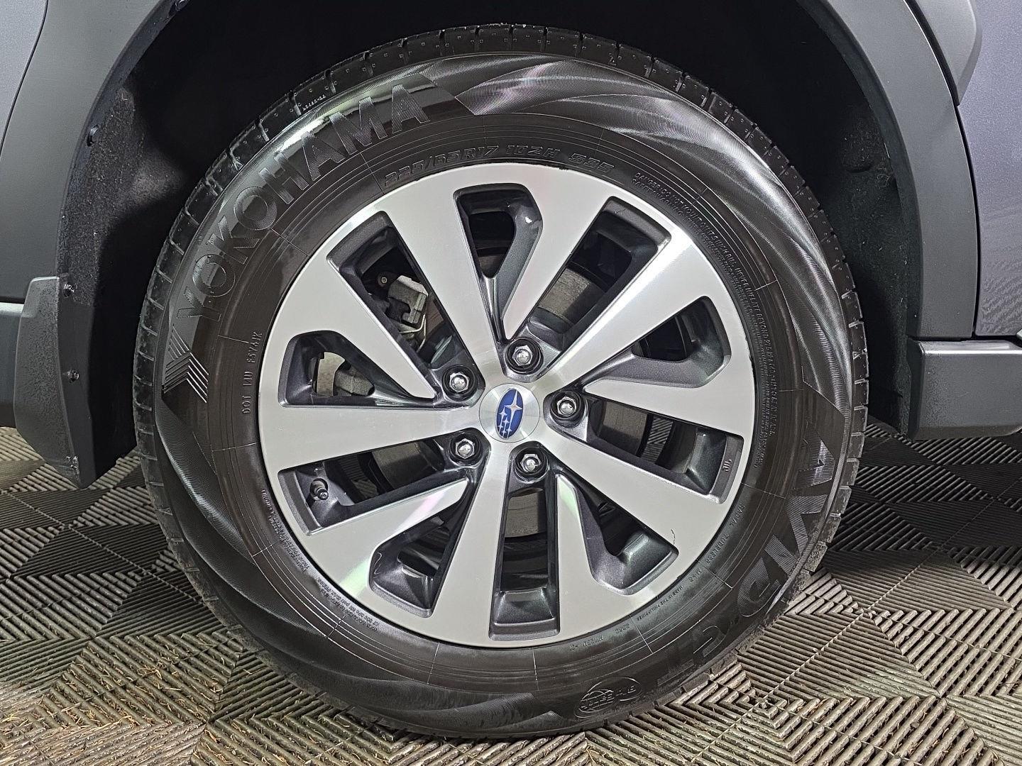 Used 2025 Magnetite Gray Metallic Subaru Premium image 2
