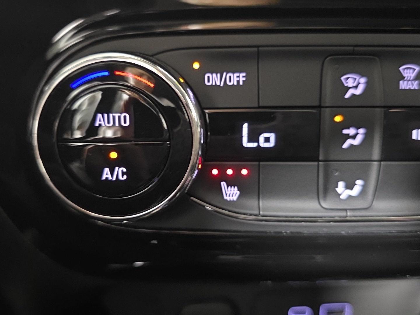 Used 2024 Cacti Green Chevrolet ACTIV image 16
