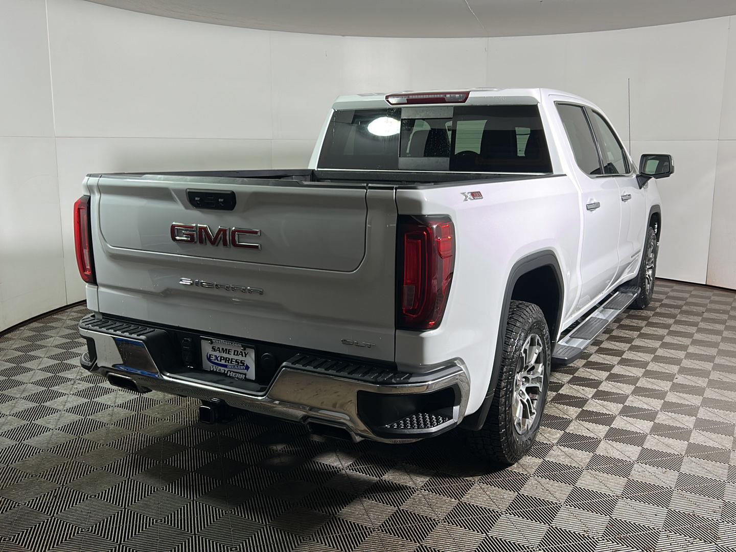 Used 2022 Summit White GMC SLT image 5