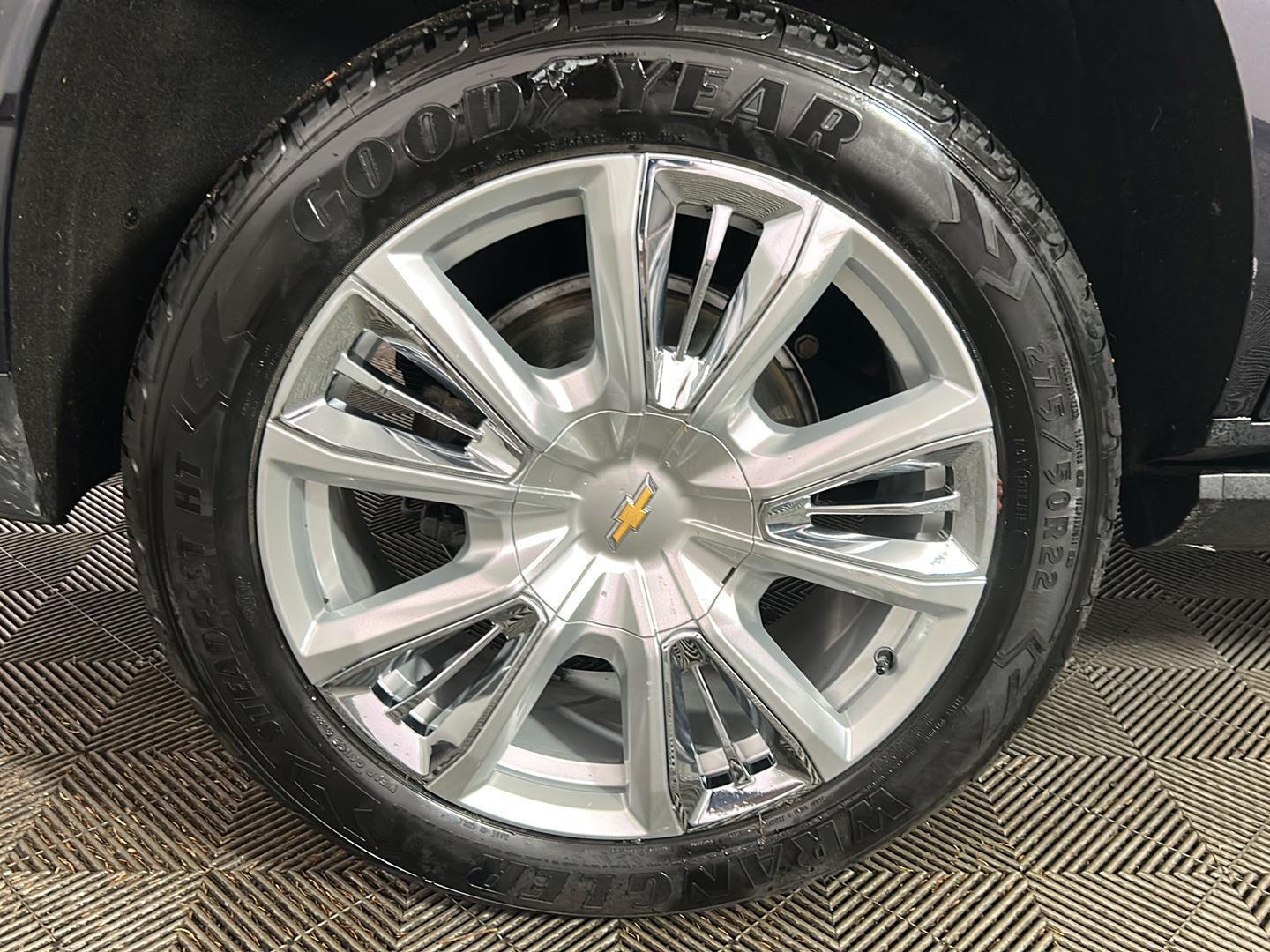Used 2023 Dark Ash Metallic Chevrolet High Country image 2