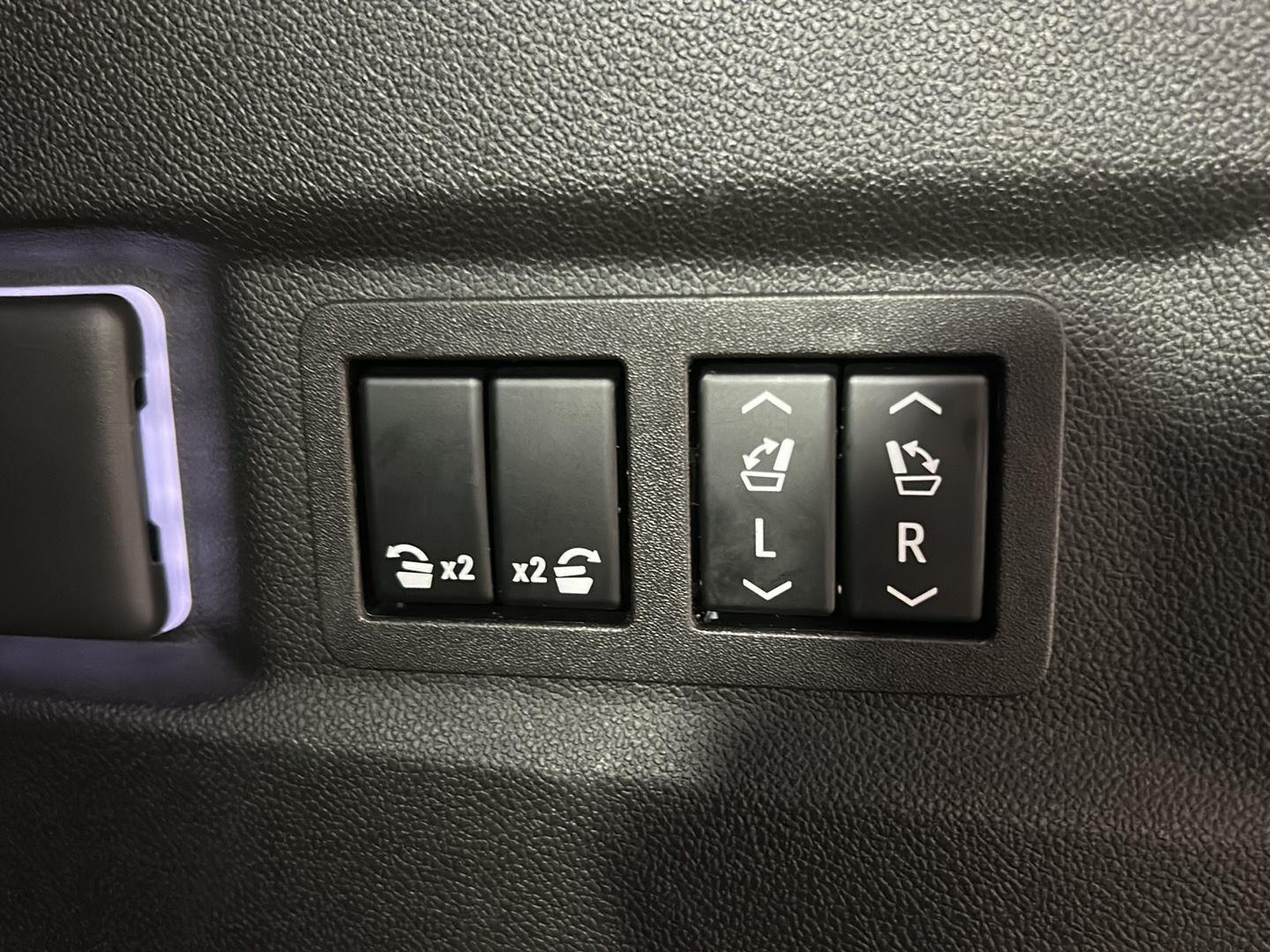 Used 2023 Dark Ash Metallic Chevrolet High Country image 40