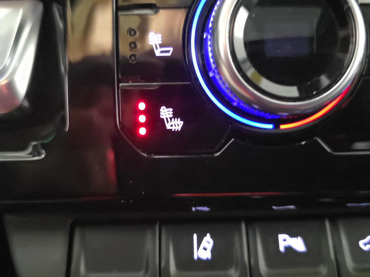 Used 2025 Onyx Black GMC Denali image 18